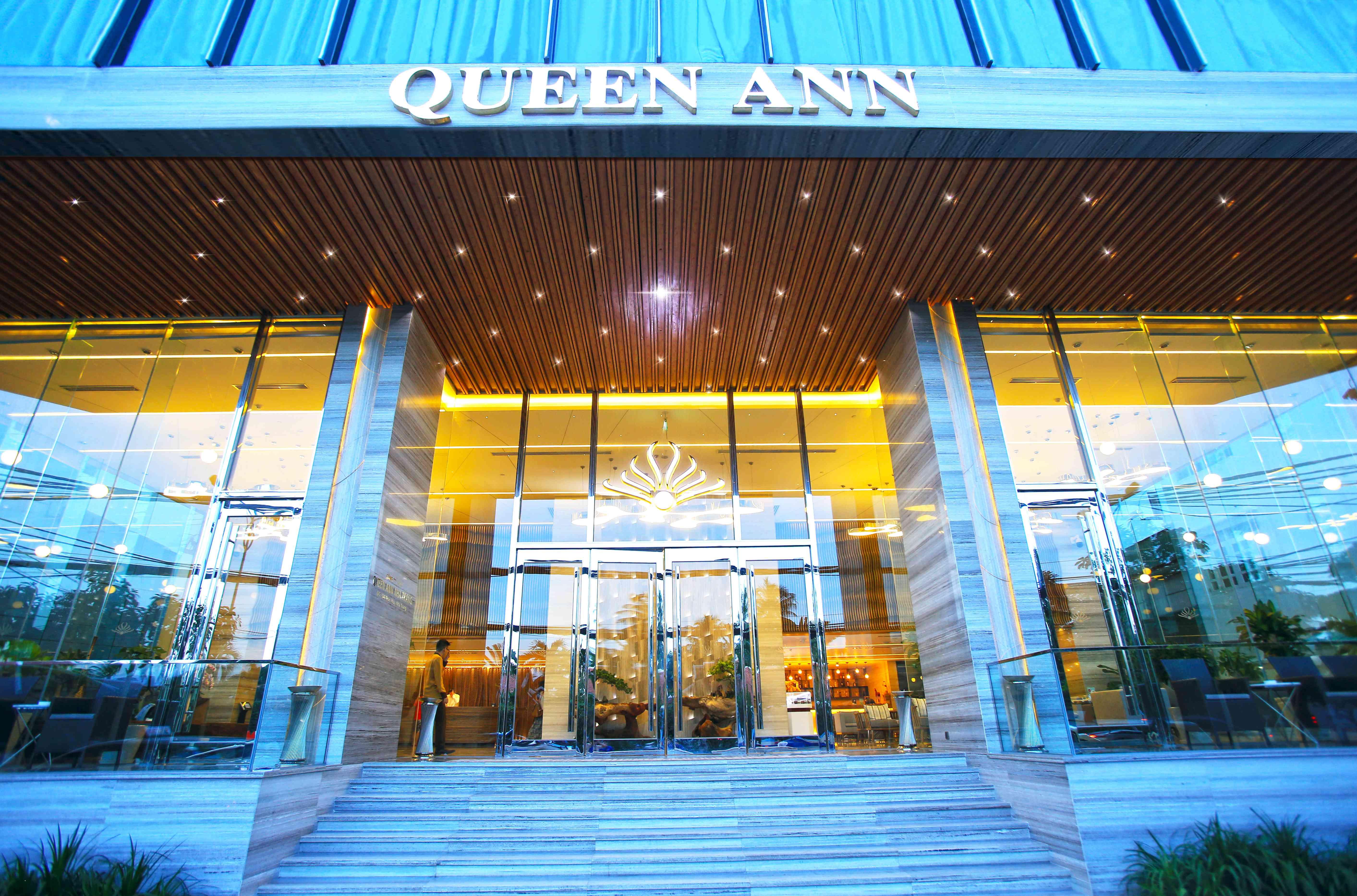 Queen Ann Отель